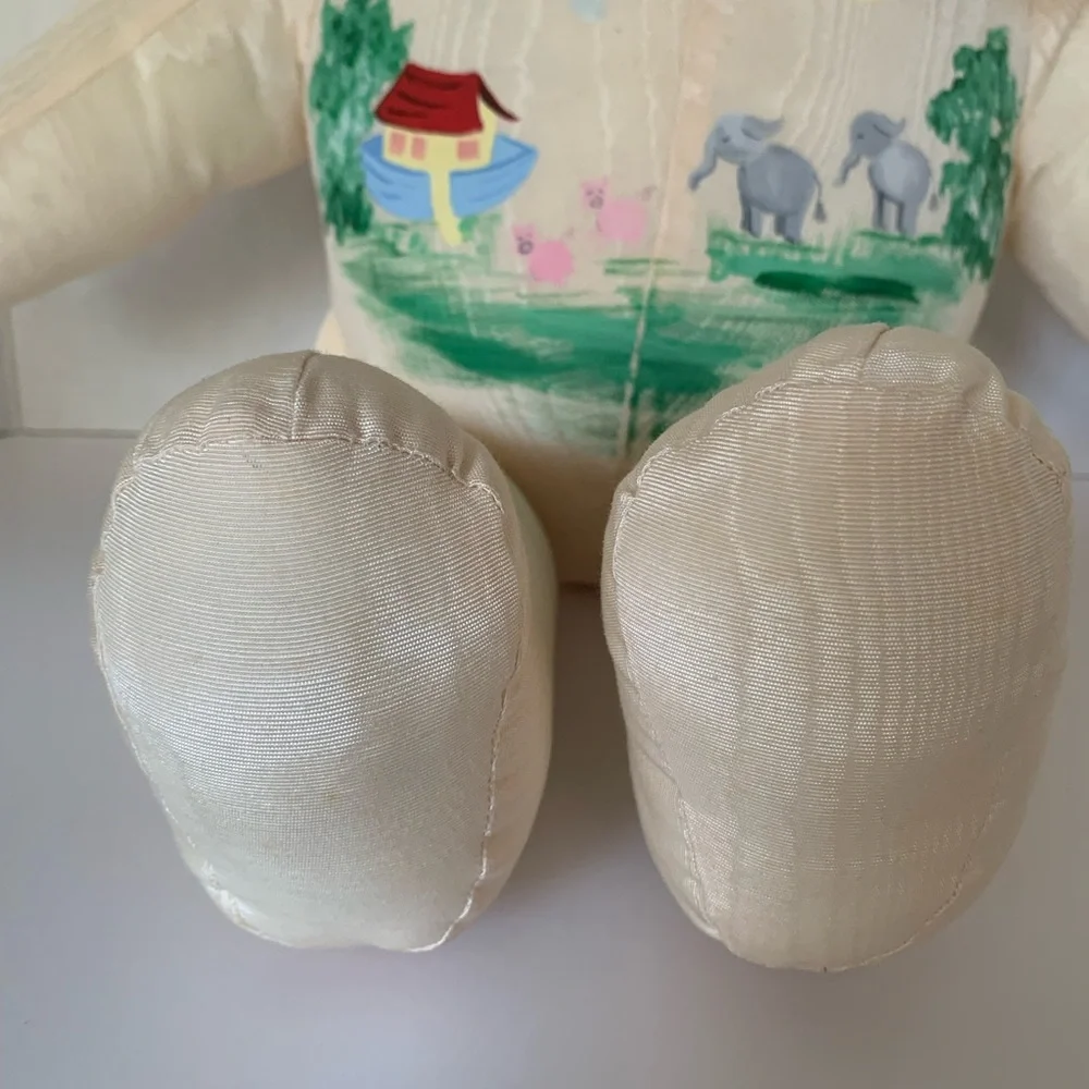 Vintage Handpainted Teddy Bear Stuffed Animal Cream Noah’s Ark Pastel Design ‘97